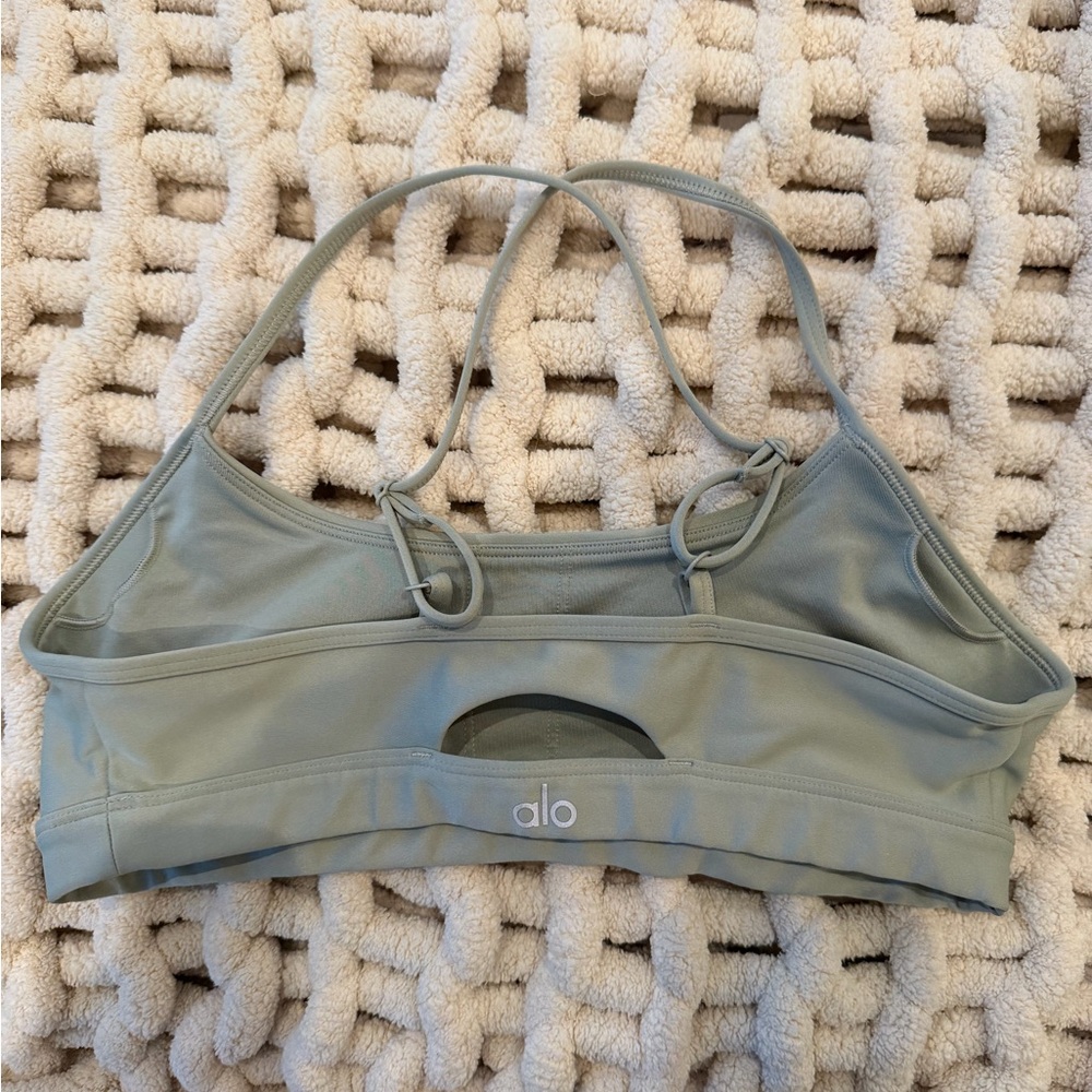 ALO Yoga Women's Sage Sports Bra
